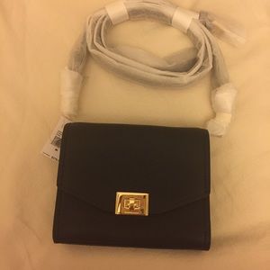 MICHAEL KORS cassie black crossbody bag